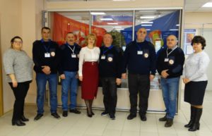 Уважаемые мастера производственного обучения по вождению! Сердечно Вас поздравляем с Днём автомобилиста!